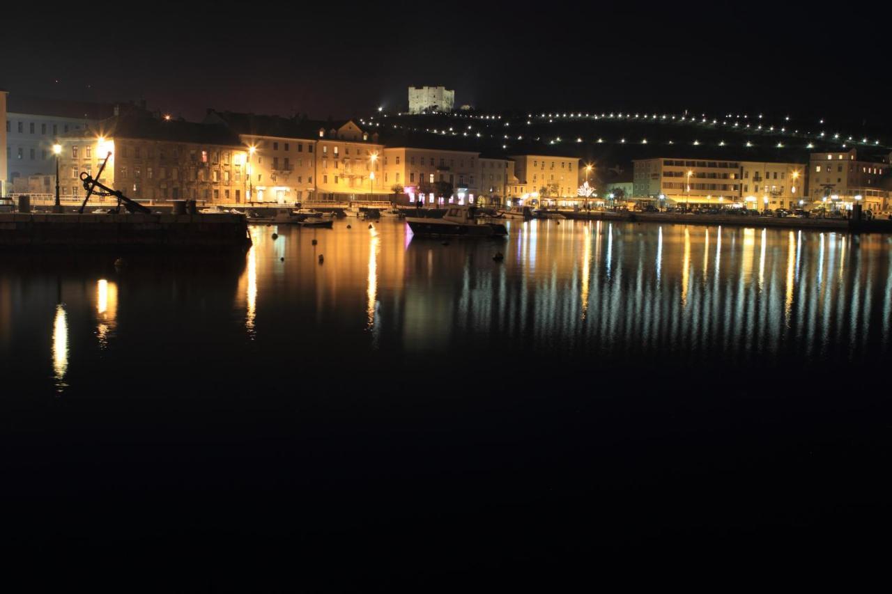 Bonaca Apartment Senj  Luaran gambar