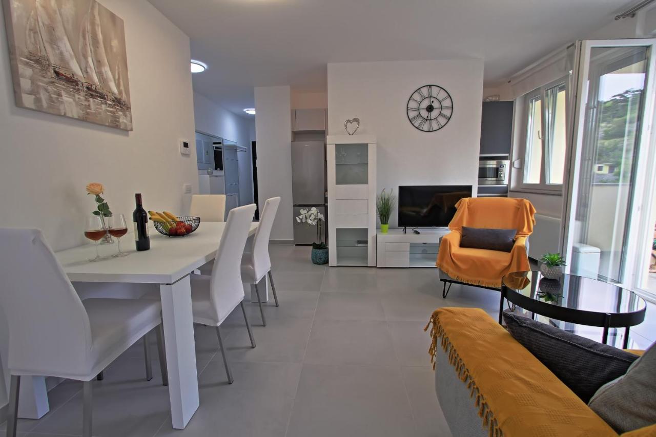 Bonaca Apartment Senj  Luaran gambar